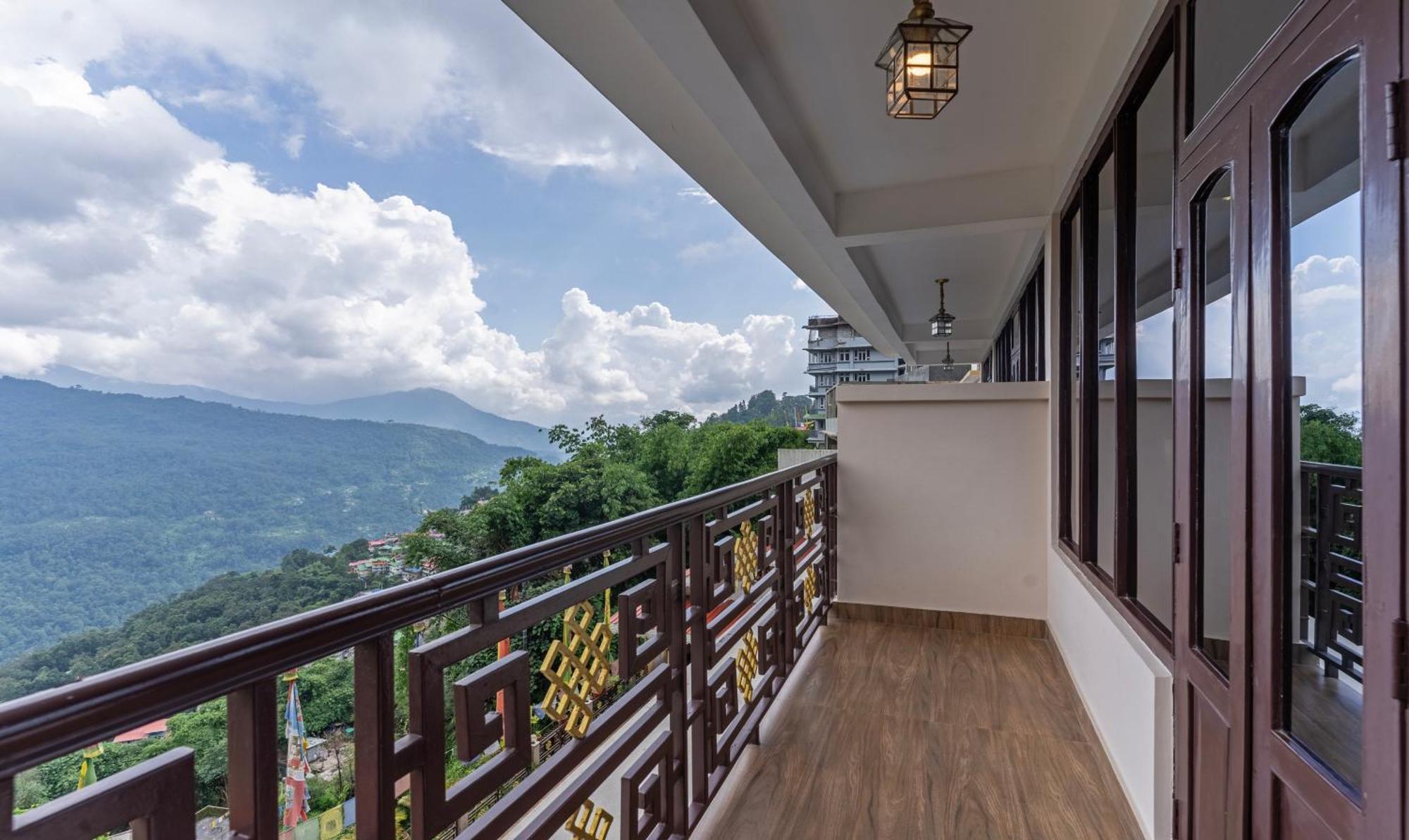 Tempo Heritage Resort & Spa Gangtok Bagian luar foto