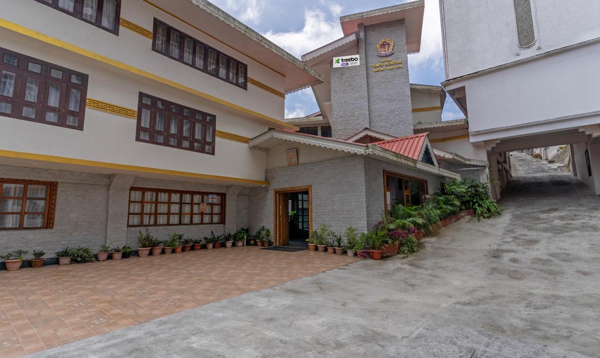 Tempo Heritage Resort & Spa Gangtok Bagian luar foto