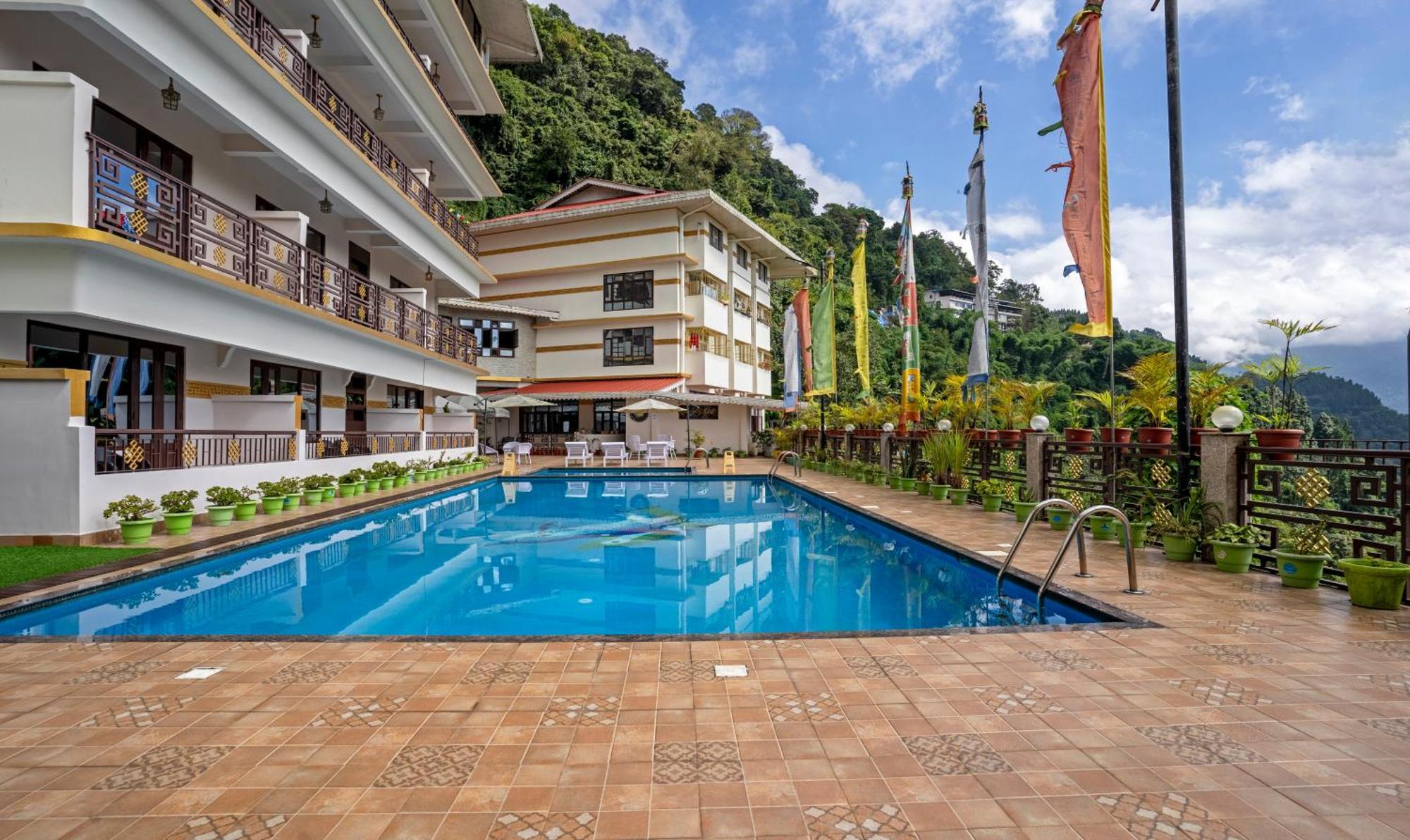 Tempo Heritage Resort & Spa Gangtok Bagian luar foto